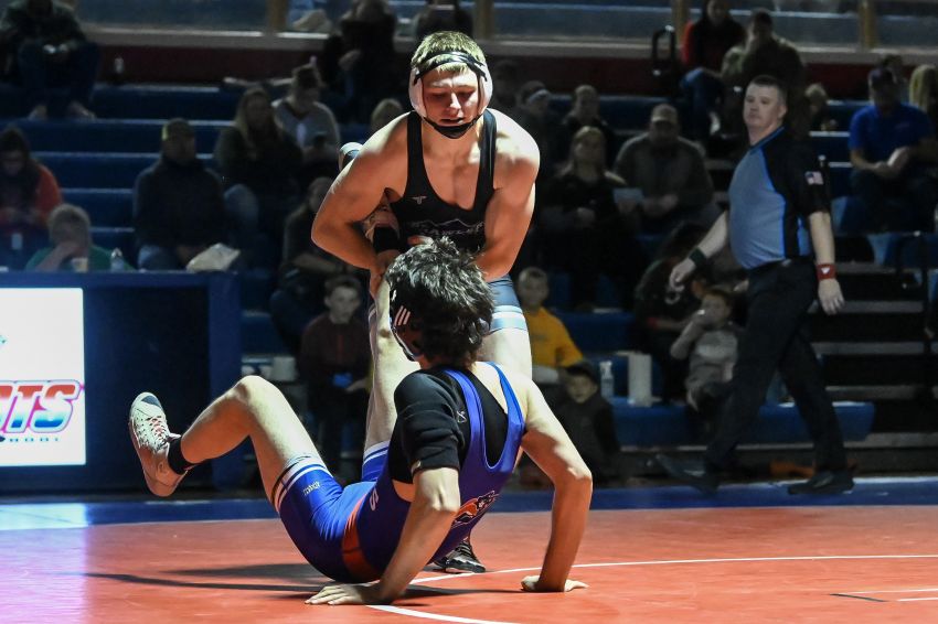 Thursday, Dec 5 Wrestling Roundup - Philip/Kadoka Area/Wall Badlands Brawlers look sharp in opener